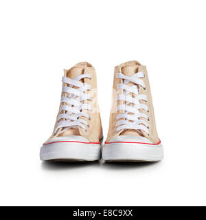 Les chaussures de sport isolé sur fond blanc. Objet Avec clipping path Banque D'Images