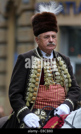 Parada 70 participants, trente chevaux et quarante membres de la fanfare ont annoncé la prochaine, 300e Sinjska Alka Banque D'Images