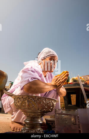 Pour changer le rituel chaman maison spirituelle dans le nord de la Thaïlande à Lampang Banque D'Images