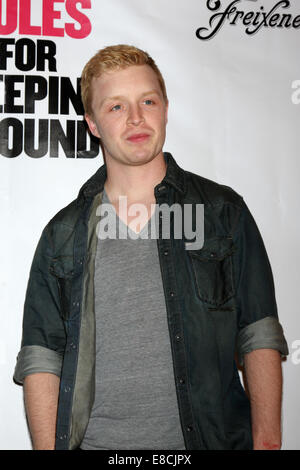 10 règles pour un sommeil autour d' Premiere : Noel Fisher Où : Los Angeles, California, United States Quand : 02 Avr 2014 Banque D'Images