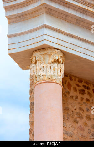 Colonnes antiques à Carthagène amphithéâtre romain de Murcia Espagne Banque D'Images