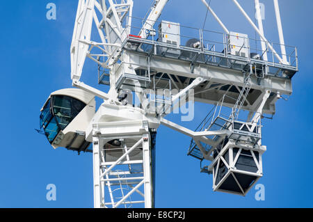 Terex TC606 de grue à tour sur le stade Etihad travaux d'agrandissement, Clayton, Manchester, Angleterre, Royaume-Uni. Banque D'Images