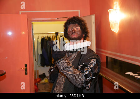 Première représentation de la pièce de théâtre comédie 'Othello darf nicht platzen' à Kleine Komoedie à l'hôtel Bayerischer Hof. Avec : Pascal Breuer Où : Munich, Allemagne Quand : 03 Avr 2014 Banque D'Images