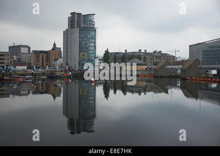 La Voile développement d'appartements donnant sur la rivière Lagan dans Belfast City Centre Banque D'Images