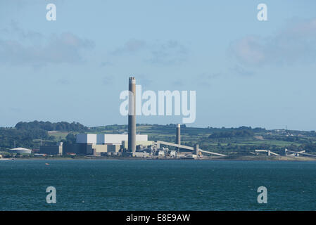 Le pétrole et le charbon Kilroot power station alimenté par la biomasse près de Carrickfergus Irlande du Nord UK Banque D'Images