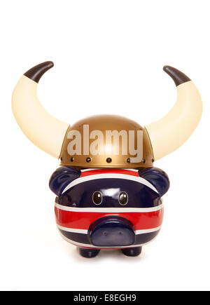 Piggy Bank wearing helmet guerrier cornu décoration Banque D'Images