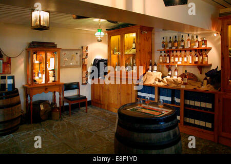 La Distillerie Talisker Boutique, île de Skye, en Ecosse, Highland. Banque D'Images