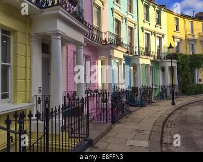 Maisons colorées de Primrose Hill, Londres, Angleterre, Royaume-Uni Banque D'Images