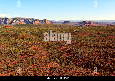 Red Rock Valley de Doe Mountain, Sedona, Yavapai County, Arizona, États-Unis Banque D'Images