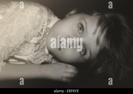 Portrait of Girl lying down Banque D'Images