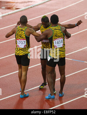 Clean Sweep pour la Jamaïque ! Rasheed Dwyer (JAM) remporte la médaille d'or. Warren Weir(JAM) Médaille d'argent et Jason Livermore (JAM) Bronze Banque D'Images