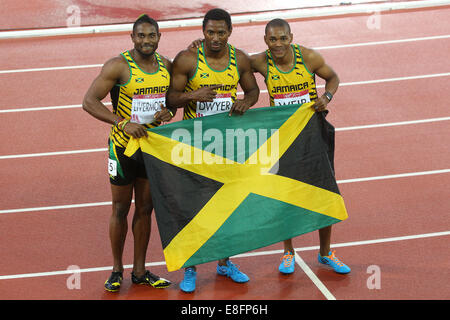 Clean Sweep pour la Jamaïque ! Rasheed Dwyer (JAM) remporte la médaille d'or. Warren Weir(JAM) Médaille d'argent et Jason Livermore (JAM) Bronze Banque D'Images