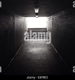 L'Afrique du Sud, Cape Town, Muizenberg, lumière au bout du tunnel Banque D'Images