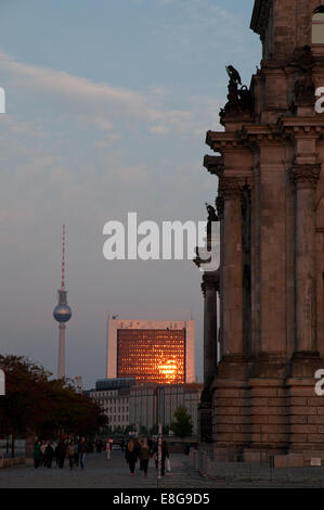 Coucher du soleil à Berlin Banque D'Images