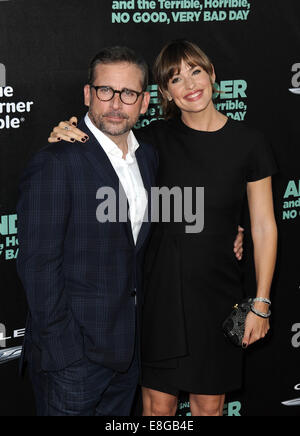 Los Angeles, Californie, USA. 6 octobre, 2014. Steve Carell et Jennifer Garner assister à la première de 'Alexander et le Terrible, horrible, pas bon, très mauvais jour' au El Capitan Theatre. © D. Long/Globe Photos/ZUMA/Alamy Fil Live News Banque D'Images