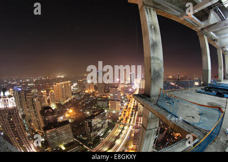 City skyline at night, Jakarta, Indonésie Banque D'Images