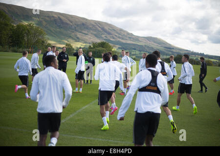 Formation joueurs Celtic FC à leurs installations, à l'extérieur de Lennoxtown Glasgow, Ecosse Banque D'Images