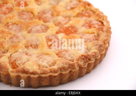 Tranche de Tarte aux abricots frais dessert. Banque D'Images