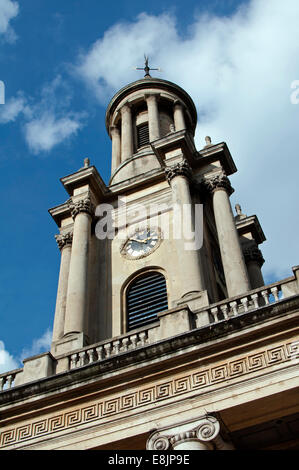 L'un de Marylebone, ancienne église Holy Trinity, London, UK Banque D'Images