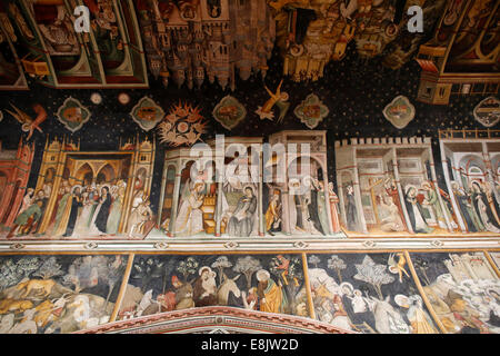 Fresques de la Basilica di Santa Caterina d'Alessandria : Joseph et Mary's Wedding, Annonciation, visitation (haut) , le vol Banque D'Images