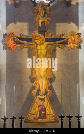 Padoue, Italie - septembre 9, 2014 : la crucifixion d'année 1370 par Guariento dans le presbytère de l'église Chiesa degli Eremitani Banque D'Images