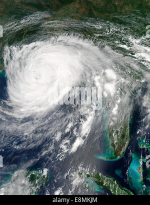 Le 29 août 2012 - L'ouragan Isaac sur la Louisiane (viaduc de l'après-midi). Banque D'Images