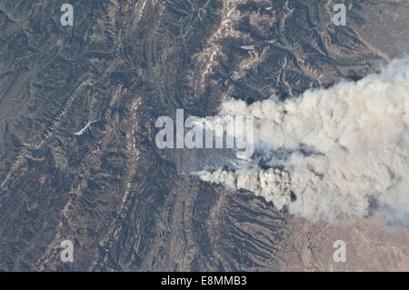 27 juin 2012 - Vue de l'espace de la Fontenelle feu brûler dans le Wyoming. Banque D'Images