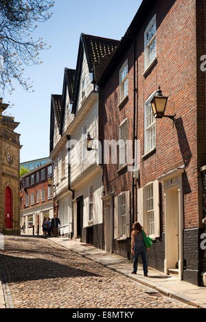 Royaume-uni, Angleterre, Norwich, Norfolk, Tombland, Elm Hill Banque D'Images