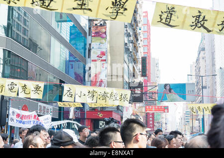 Hong Kong, 12 octobre 2014. Les gens continuent à occuper Mongkok, comme l'un de la zone occupée à Hong Kong. Credit : kmt rf/Alamy Live News Banque D'Images