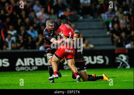 Toulouse, France. 12 octobre, 2014. Top14 Rugby Union, Toulouse, par rapport à Toulon. Alexandre Menini (ECR) : Action de Crédit Plus Sport Images/Alamy Live News Banque D'Images