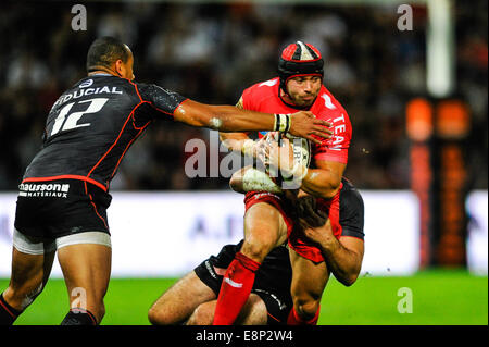 Toulouse, France. 12 octobre, 2014. Top14 Rugby Union, Toulouse, par rapport à Toulon. Leigh Halfpenny (ECR) : Action de Crédit Plus Sport Images/Alamy Live News Banque D'Images