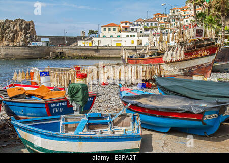 Port de Camara de Lobos Madère Portugal Banque D'Images