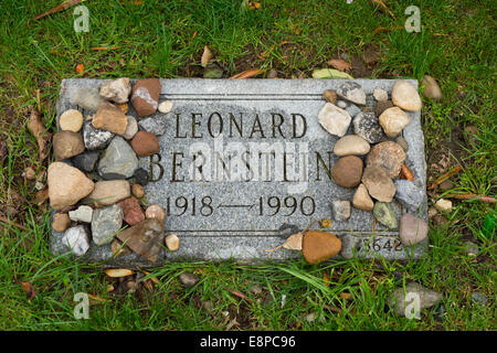 Leonard Bernstein grave Vert-bois Cemetery Banque D'Images