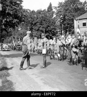 Rallye de Nuremberg 1933 à Nuremberg, Allemagne - membres de la sa (Sturmabteilung). (Défauts de qualité dus à la copie historique de l'image) Fotoarchiv für Zeitgeschichtee - PAS DE SERVICE DE FIL - Banque D'Images