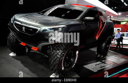 Concept car Peugeot 2008 DKR,Paris,France Banque D'Images