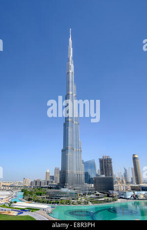 Burj Khalifa tower dans le centre-ville de Dubaï Émirats Arabes Unis Banque D'Images