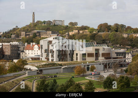 Vues aériennes de la ville d'Edinburgh, vu du haut d'Arthur's Seat, à Edinburgh, Ecosse, Royaume-Uni. Banque D'Images