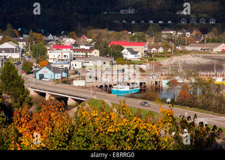 Vue aérienne du Village d'Alma - Nouveau-Brunswick, Canada Banque D'Images