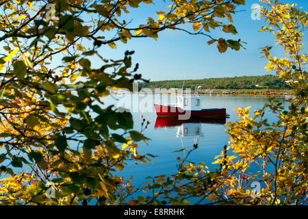 Cape rouge Torres près de Baddeck, Île du Cap-Breton, Nouvelle-Écosse, Canada Banque D'Images