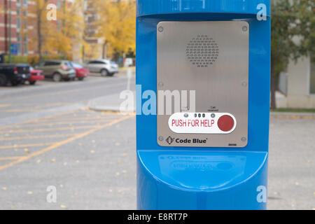 Fort d'appel d'urgence sur le campus. Banque D'Images