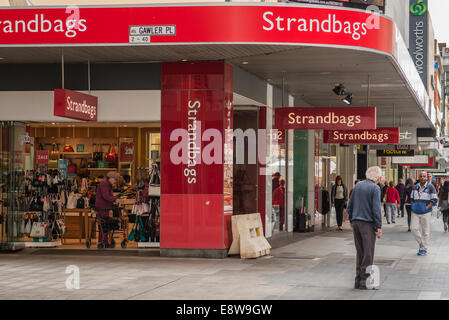 Strandbags shop/et la signalisation Banque D'Images