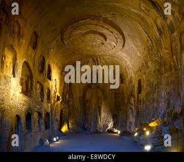 Grottes de Longmen à Luoyang, Henan Province Banque D'Images