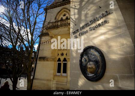 La Guildhall sur St Giles Square, Northampton, Angleterre Banque D'Images