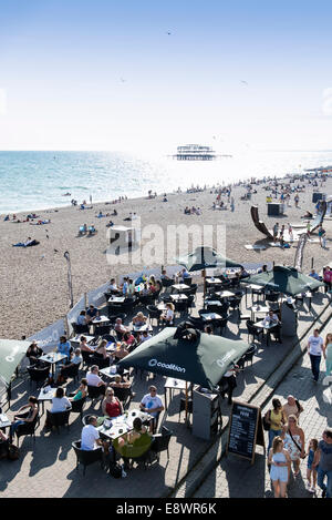 Voyage / images touristiques de Brighton et Hove, Sussex, Angleterre, front de mer, de la jetée, du centre-ville, des boutiques, de la plage, des jetées, des repères, pavillon, Banque D'Images