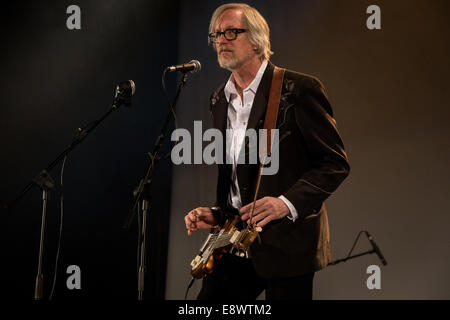 Borgomanero, Italie. 14 octobre, 2014. L'American roots rock band DELTA MOON effectue live au Teatro Rosmini Crédit : Rodolfo Sassano/Alamy Live News Banque D'Images