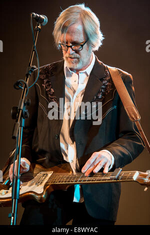 Borgomanero, Italie. 14 octobre, 2014. L'American roots rock band DELTA MOON effectue live au Teatro Rosmini Crédit : Rodolfo Sassano/Alamy Live News Banque D'Images