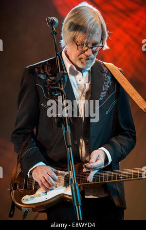 Borgomanero, Italie. 14 octobre, 2014. L'American roots rock band DELTA MOON effectue live au Teatro Rosmini Crédit : Rodolfo Sassano/Alamy Live News Banque D'Images