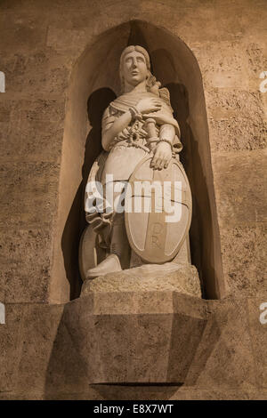Statue de Saint Victor en l'abbaye de Saint Victor de Marseille, France..