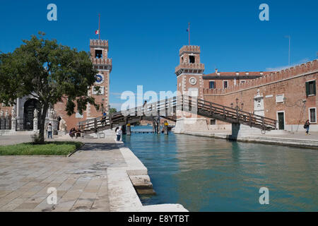 La Porta Magna à l'Arsenal de Venise (Arsenale di Venezia), Venise, Italie. Banque D'Images