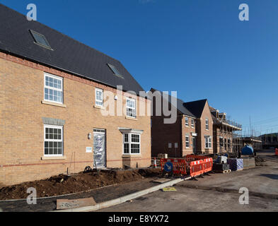 Nouvelle construction de maisons sur les nouveaux biens immobiliers, Llanfoist, Abergavenny, Pays de Galles, Royaume-Uni Banque D'Images